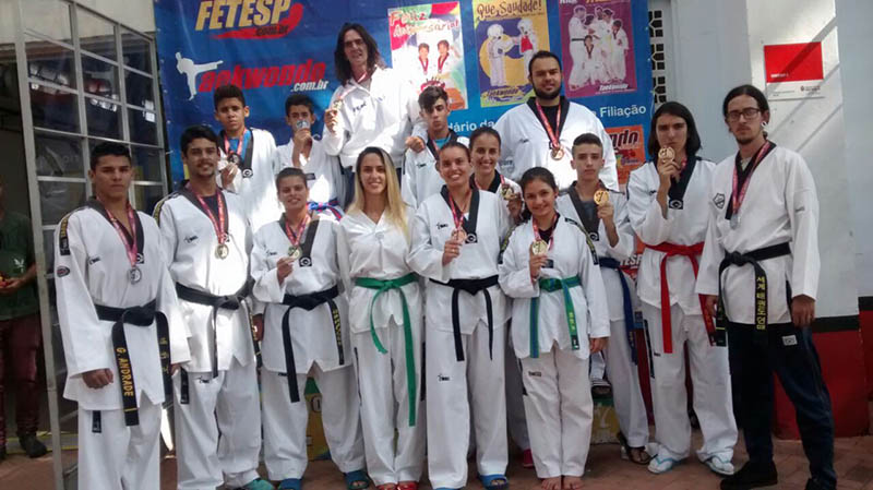 Equipe do Mestre Valdir Malta (Foto: Divulgação)